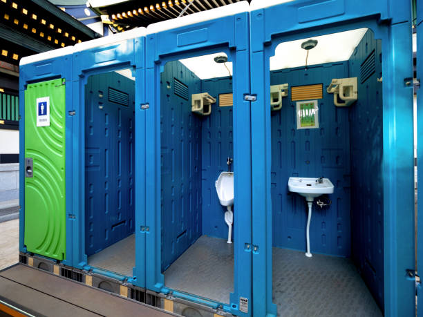 Best Portable restroom trailer rental  in Mount Ivy, NY